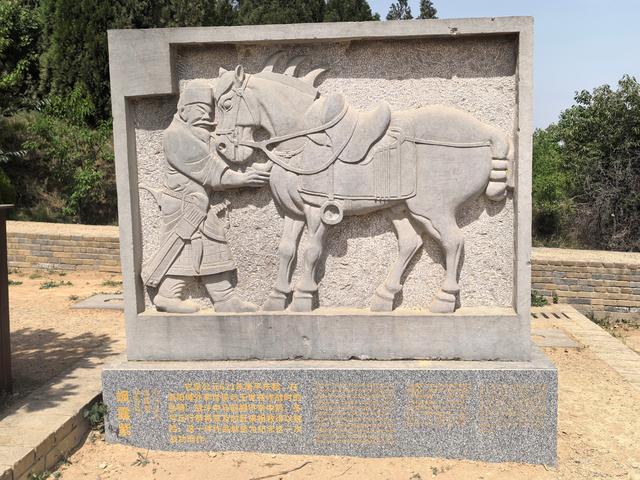唐太宗李世民的昭陵首开唐陵以山为陵先例，博物馆却在十公里开外