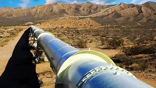 这才是铁哥们	，还清了中国81亿欠债，赠百亿大礼，西方各国都眼红