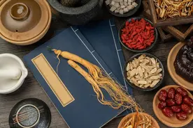 不痛不痒的肾囊肿，到底有多危险？中医一番大实话，颠覆你认知图片