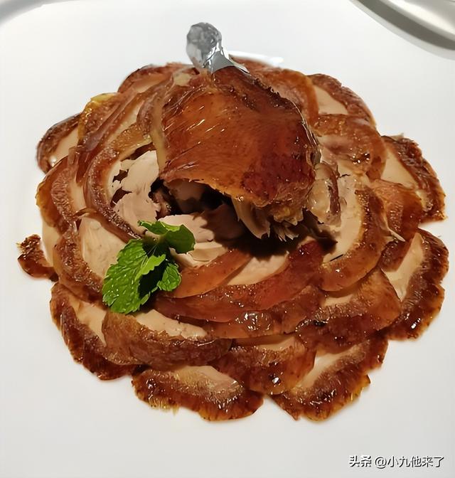 河南郑州特色美食有哪些，2025年郑州美食地图，推荐收藏品尝