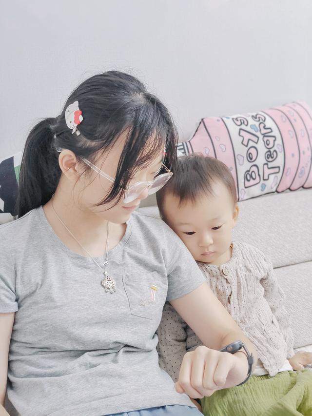 实测荣耀亲选WhizKid青少年手表：学习+支付+定位+健康监测全搞定