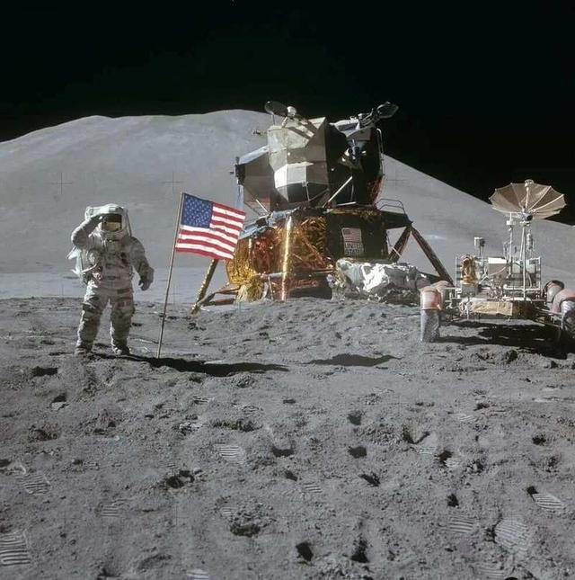 登月计划崩盘？“星舰”试飞成最后稻草，美登月备份方案漏洞百出
