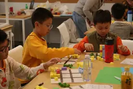 “小小规划师”养成记！亲手搭建理想中的社区模型图片