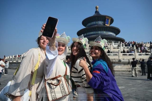 世界城市日，看东城，拔节生长——