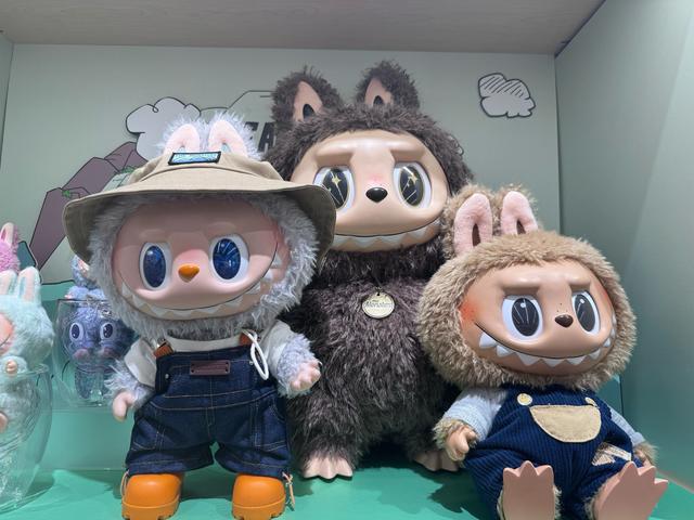 年薪300万！LV高管空降泡泡玛特，奢侈品牌与潮玩要擦出什么火花