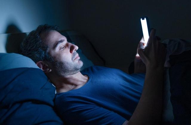 张文宏预测：第二波甲流高峰期，马上来临，多吃3样，增强免疫力