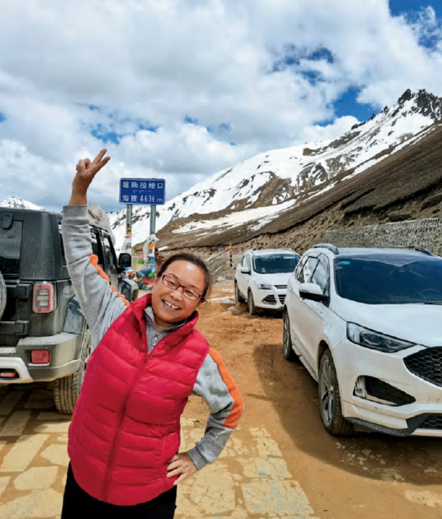 相由心生！61岁苏敏自驾游5年后简直不敢认，网友：这16万花得值