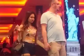 欧美白人为何在亚洲国家总是高人一等？图片