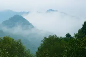 它是陕南最值得去的秦岭小城！景美环境好，宜居宜养老，超惬意图片