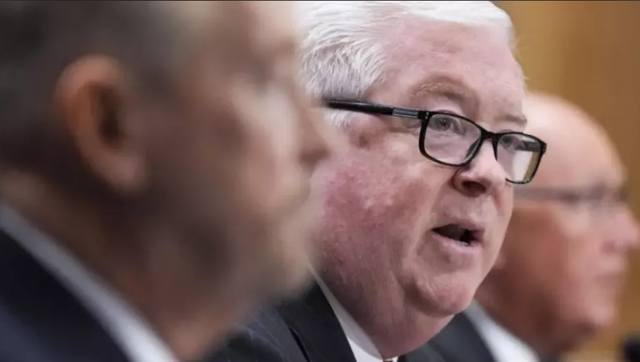 还真被高市早苗等到了：美驻日大使一语惊人，钓鱼岛问题正式上桌