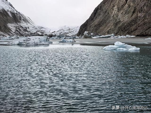 喀什经317到成都，边坝-洛隆，看祥格拉冰川，登顶观三色湖