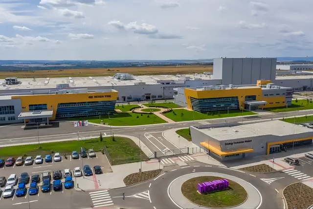 俄国防部年度会议上，普京谈及俄乌冲突，对欧洲换了名字