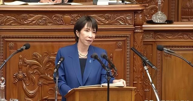 “铁娘子”逼宫高市辞职！日本政坛彻底变天，最迟这个月就倒台？