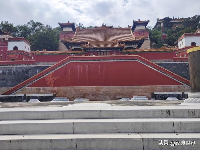 颐和园建筑之汉藏混合式佛寺建筑群——“四大部洲”