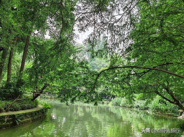 成都清凉避暑胜地，千年前就已闻名，风景如仙境，地铁公交直达！