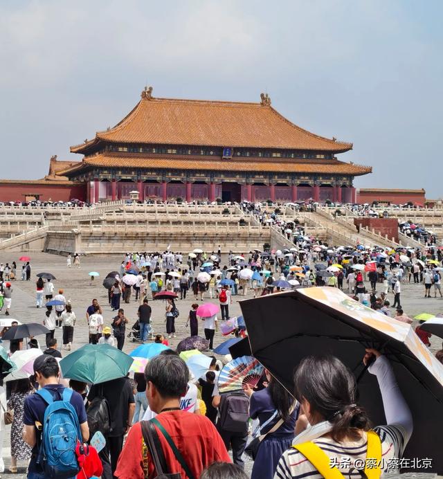 2025年7月15日，北京故宫博物馆发生的真实排队场景，大家看看吧
