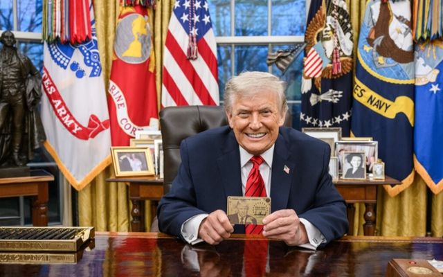 美国身份明码标价！100万就能插队拿绿卡，特朗普的算盘也太精了