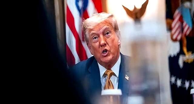 160%关税重锤落下！特斯拉连夜求饶，中国一纸禁令，白宫进退两