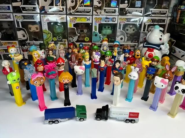PEZ糖果机，100年从成人奢侈品，变孩子玩具再变收藏热品
