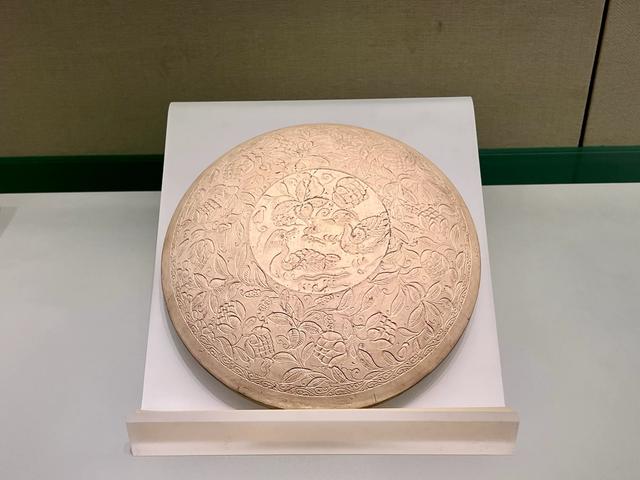 比较少见——博物馆里的金代瓷碗盘 印花模具