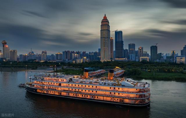 武汉太上头了：去之前我劝你别去——除非你做好这7个准备