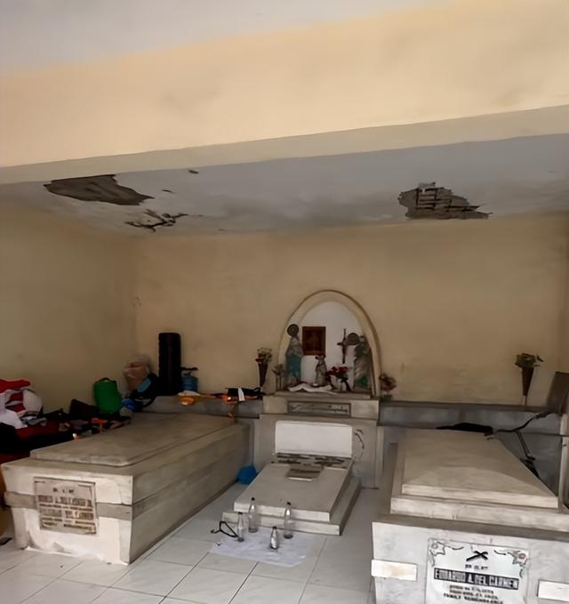 探秘菲律宾"活死人区"，棺材上睡觉做饭，小孩这里出生，白骨为伴