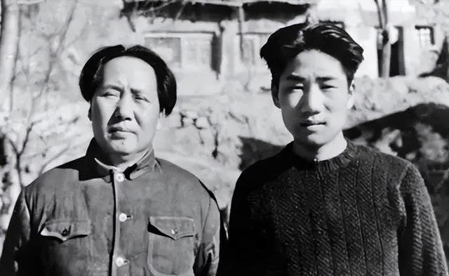 保密期限终到期，中央首长透露：毛岸英真相，可以向外界公开了