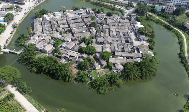 广东400年古村，像一片“浮莲”自成孤岛，后代许多达官贵人！