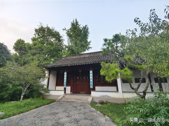 苏州虎丘打造夜游庙会迎双节，闭园时间延长到晚上九点