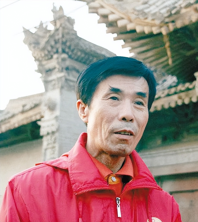 贪财又好色，德不配位的几位老艺术家，晚节不保一点都不冤