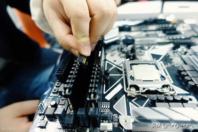 低配置电脑玩游戏，如何进行尝试优化提高性能？