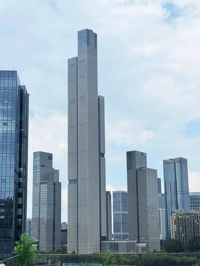 416米！88层！南京新地标终于要亮相，观光层美景太震撼！