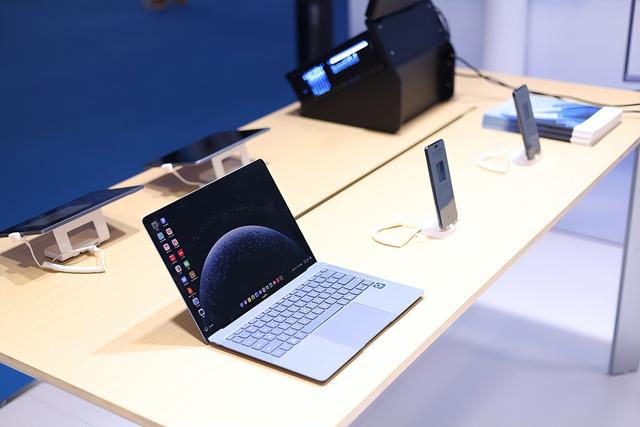 华为擎云亮相第22届东博会人工智能展，以AI赋能数智化转型