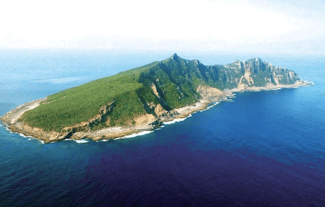 在钓鱼岛问题上，中国对待日本的态度出现了明显的变化