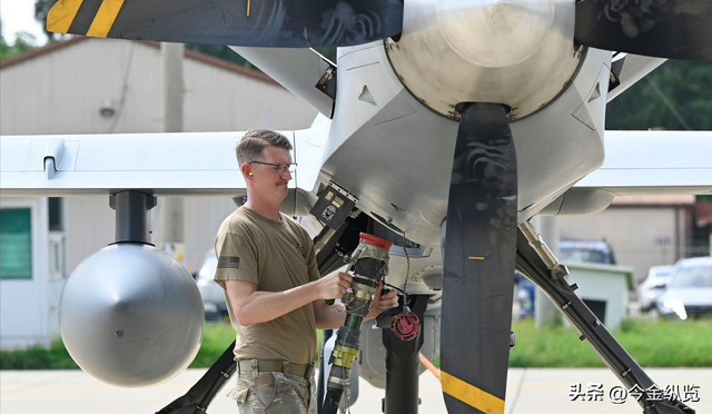 硅谷神话变笑话！美军新锐无人机连摔，谁来为虚高战力买单？