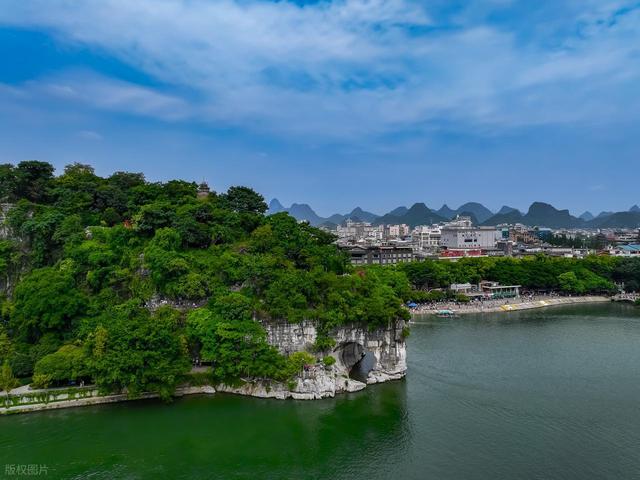 桂林真糊涂啊！这八个堪比 AAAAA 级的景点！泛舟很美赶快宣传吧！