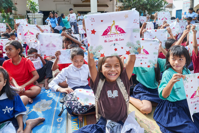这就是公开辱华的后果！取消冠军头衔只是开始，职业生涯也全毁了