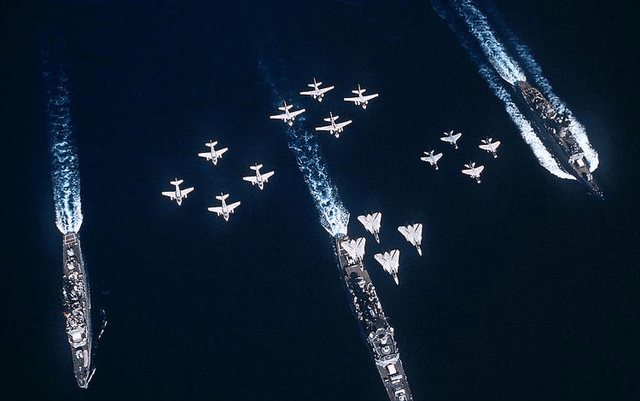 北京大阅兵后，俄方收到最新情报，美国为中国准备了25个秘密武器