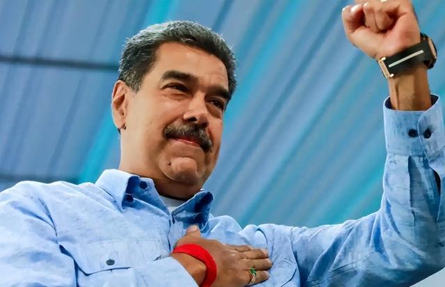 特朗普发出封锁威胁！委内瑞拉被全面围困，马杜罗如何应对