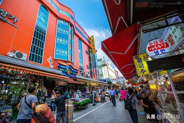 官方建议别去日本，大量中国游客涌向韩国，韩网友：求你们别来！