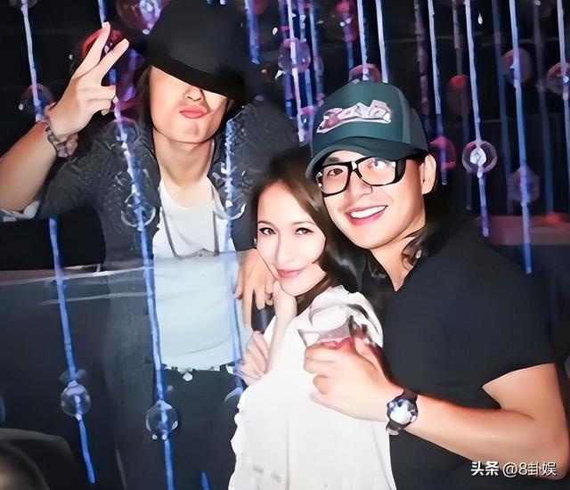 色字头上一把刀，"纵欲过度"的萧亚轩，终是为自己的行为买了单！