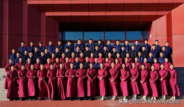 免费领票 | “擎旗奋进献赞歌”鄂托克前旗乌兰牧骑专场歌舞晚会