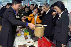 襄阳“硬核美食团”集结武汉！“中华美食荟”来了图片