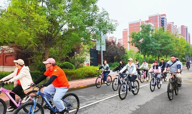 津门湖街2025年骑行活动启动