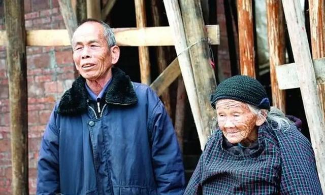 慰安妇韦绍兰，在屈辱中生下日军儿子，儿子长大后说：我是中国人