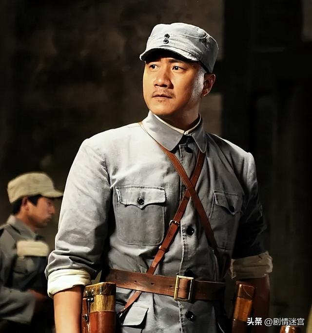 谍战 《孤军英雄》：胡军、李雪健等主演，再现烽火年代传奇