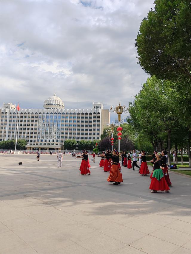 北疆行⑰——逛乌鲁木齐大巴扎