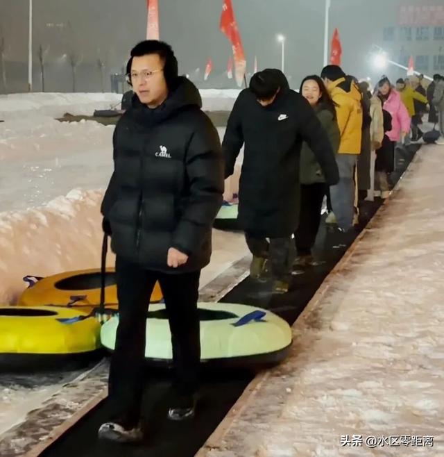 乌鲁木齐市水磨沟区——打卡了吗？冰雪+非遗+民俗，天山明月冰雪城把冬日仪式感“拉满”！