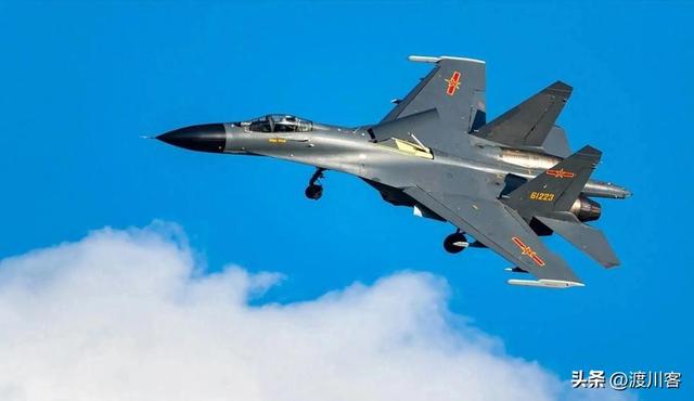 日本终于认清现实，和中国的差距藏不住了，战机挑衅失败反遭驱赶