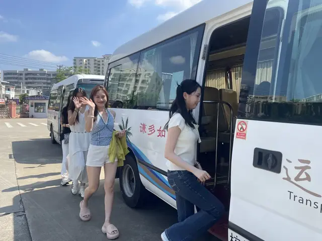 24位晋级仙女集结保亭，开启集训之旅→